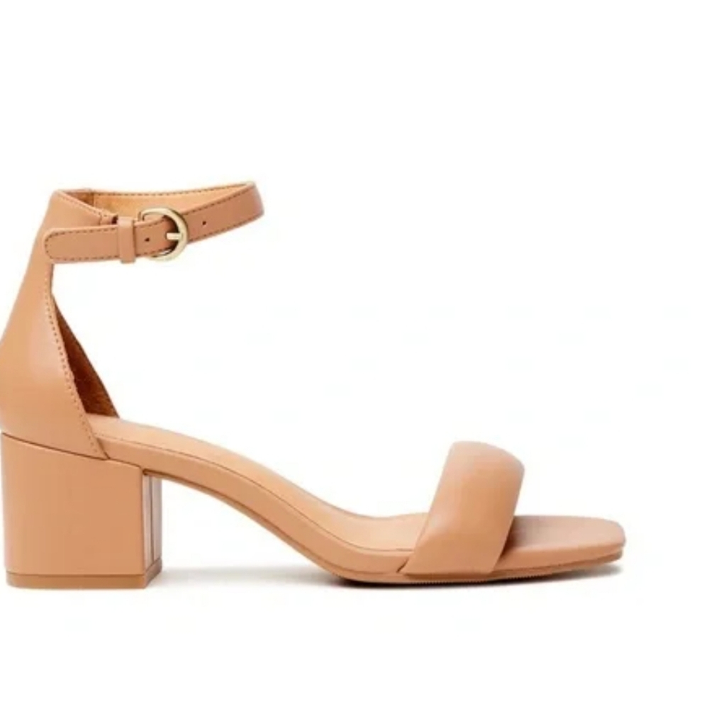 Time and Tru Women's Block Heel Sandals with Puff Band